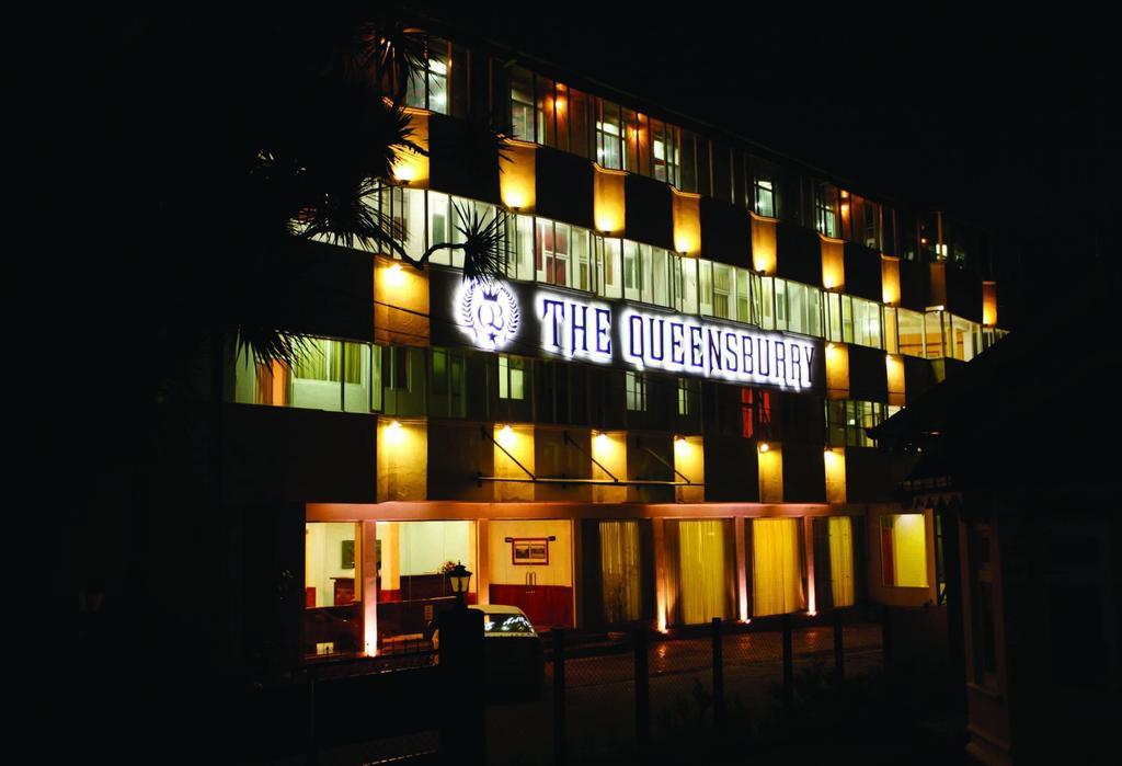 The Queensburry City Hotel Нувара-Элия Экстерьер фото